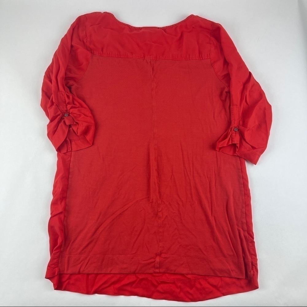 A Pea In The Pod Maternity Tshirt Womens Medium Red Scrunch Sleeve - Picture 7 of 7